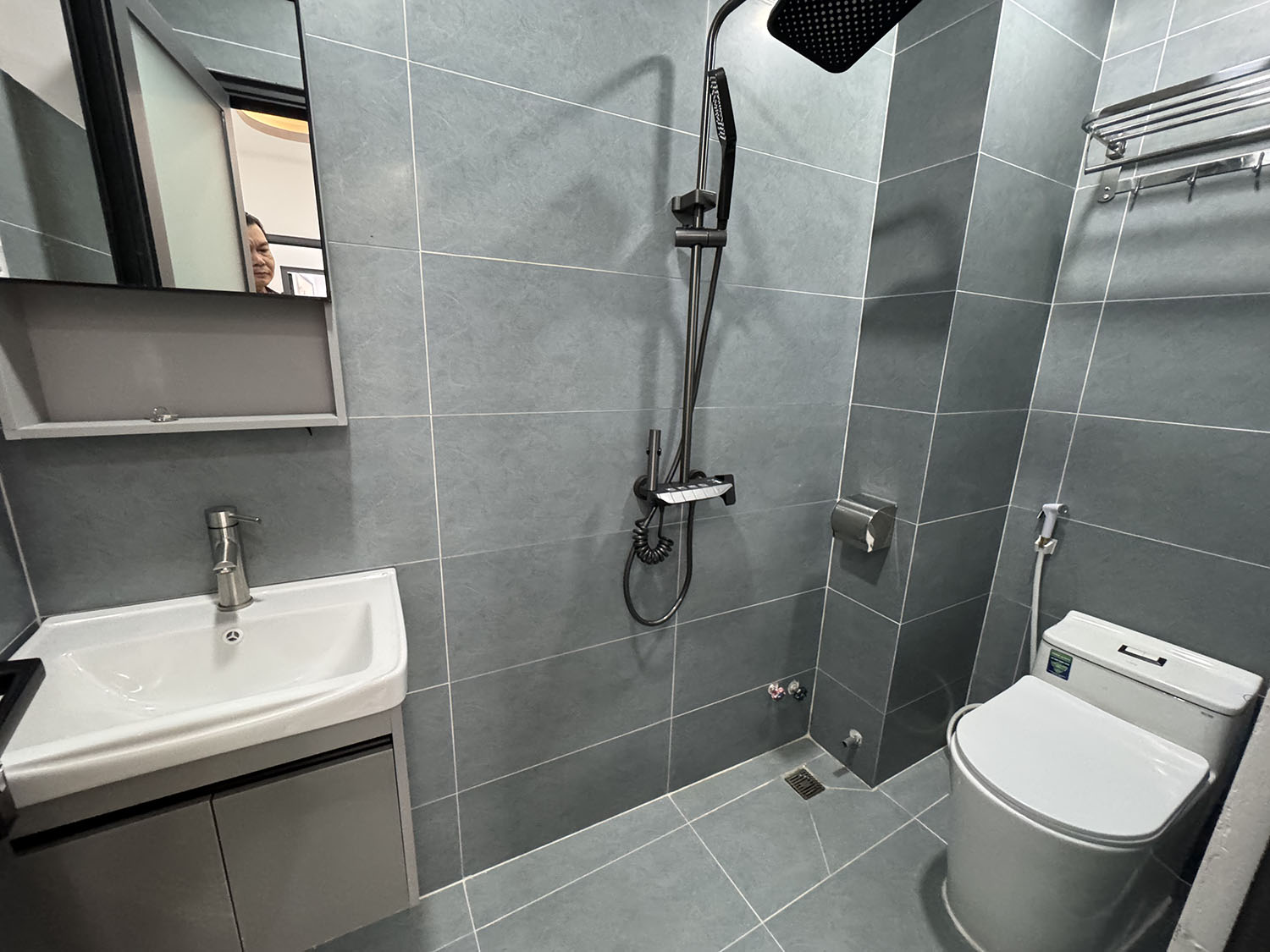 Nhà phố 3 lầu t.kế Tân Cổ Điển, full nội thất cao cấp, hẻm xe hơi khu VIP Lê Lợi-Gần ĐH Công Nghiệp